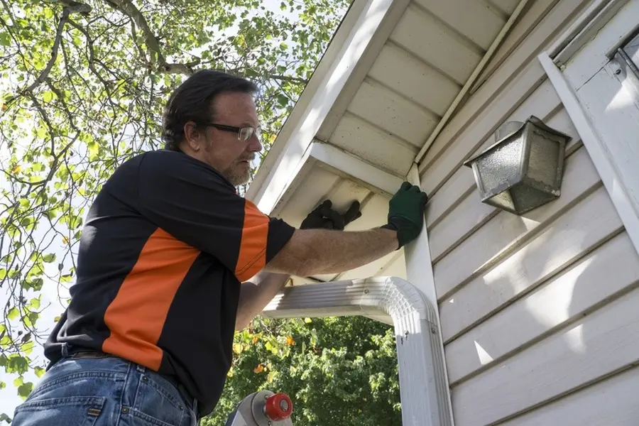 Key Signs It Is Time For A Siding Installation Upgrade in Denver, CO